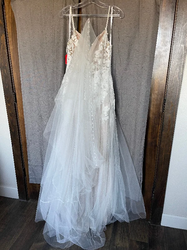 YEAR-End Clearance Allure Bridals Allure 9966