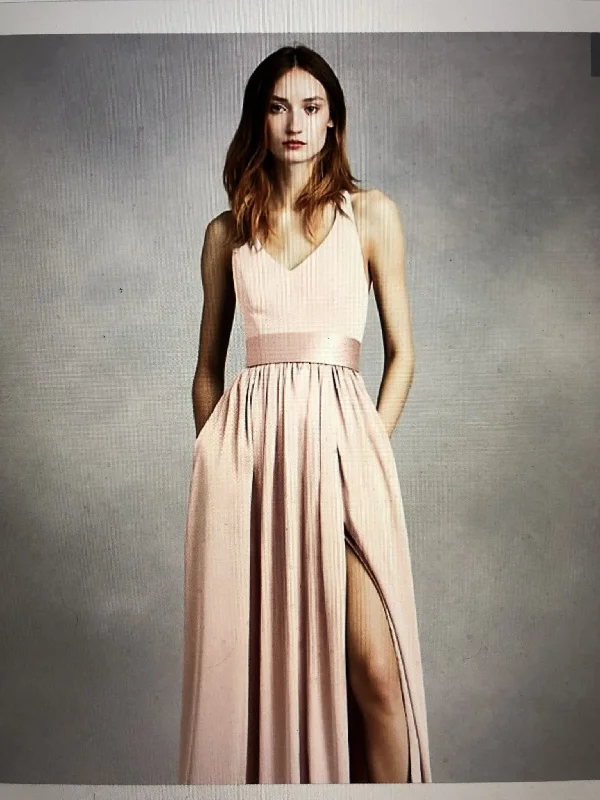 Bonus Savings Vera Wang White V Neck Halter Gown with Sash