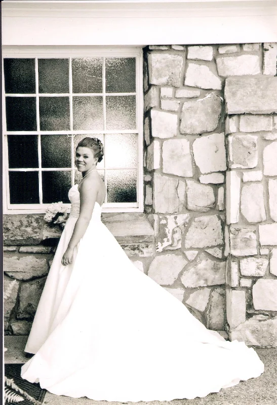 Special Savings Allure Bridals