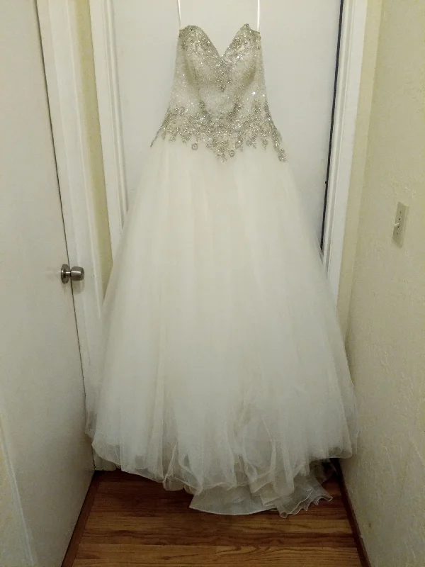 Special Discount Allure Bridals
