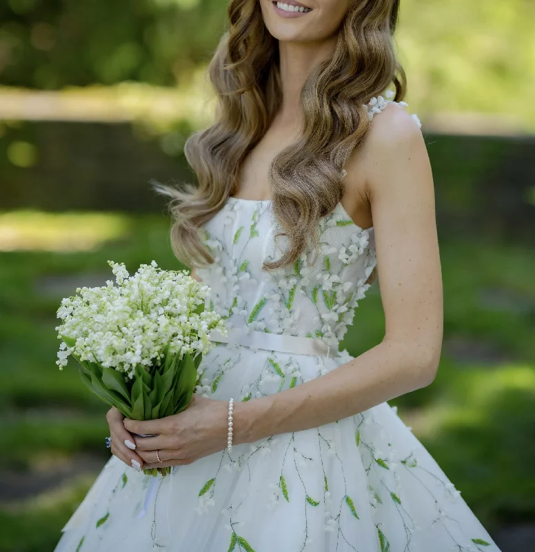 Big Discounts Monique Lhuillier Lily of the Valley