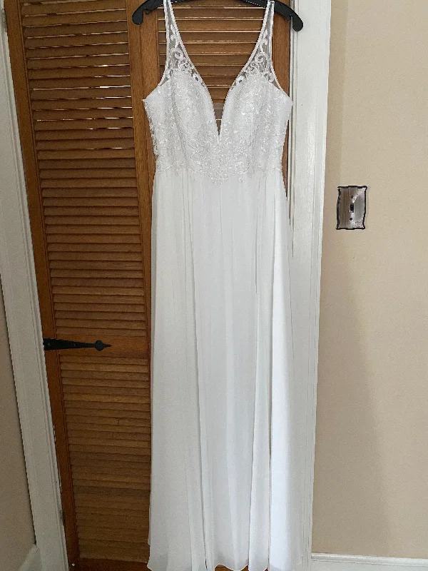 Holiday Sale Allure Bridals