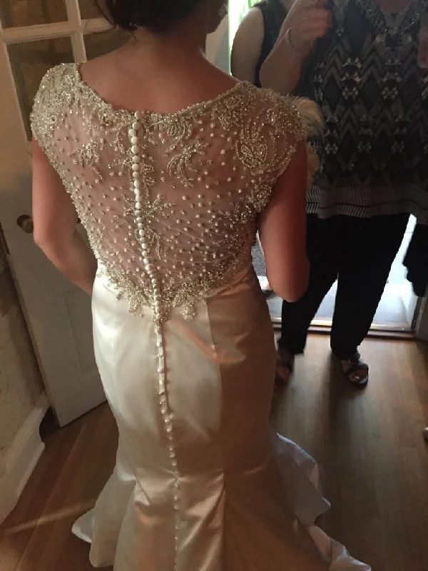 Limited Time Offer Allure Bridals 10/897962