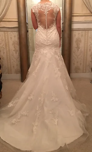 Closeout Sale Allure Bridals