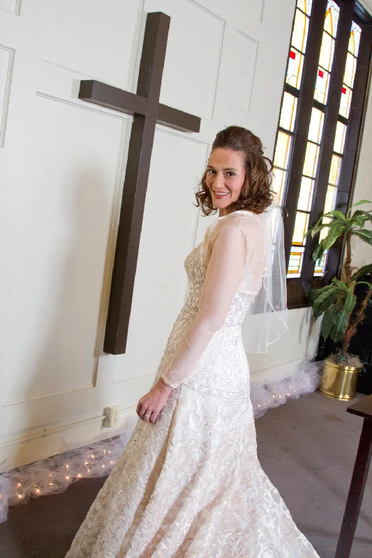 Stock Clearance Allure Bridals