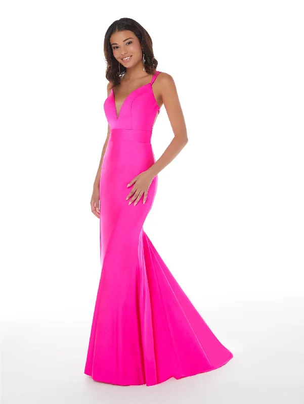 Year-End Sale Spandex Fitted Strappy Back Gown by Studio 17 12870
