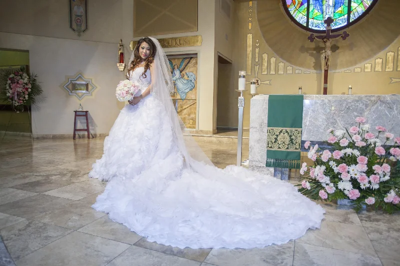 Exclusive Offers Allure Bridals