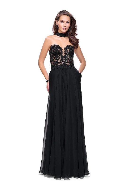 Price Break La Femme - 25450 Choker Accented Plunging Lace Bodice Gown