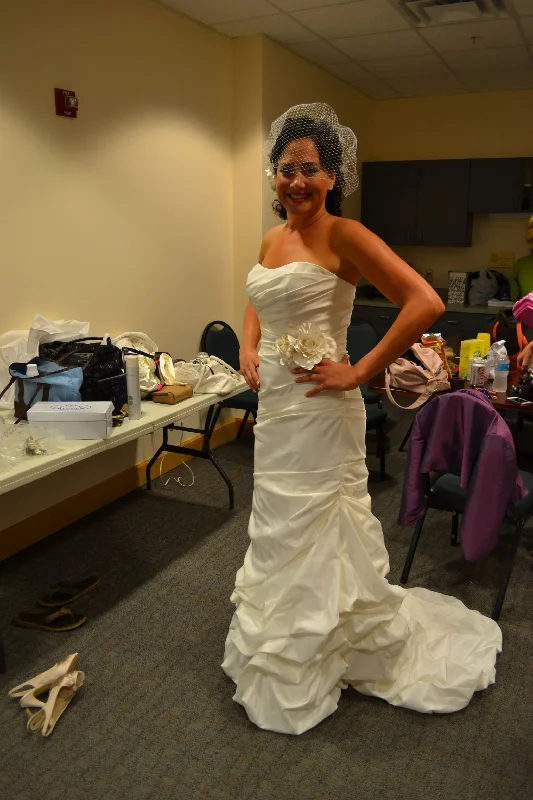 Huge Discounts Allure Bridals