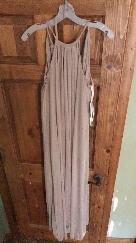 Discount Mania David's Bridal F19533