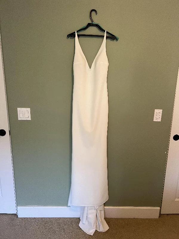 Bargain Bin Made With Love Harry (no cowl), Size 12, length 155