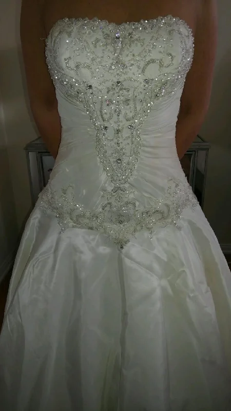 Factory Direct Sale Allure Bridals