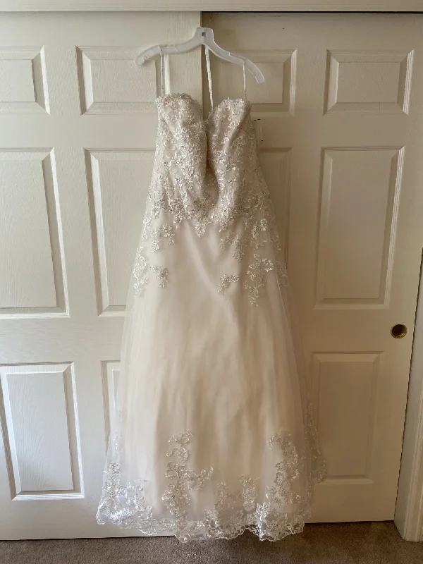 Anniversary Sale David's Bridal 9V3836