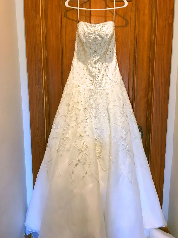 Online Exclusive Allure Bridals