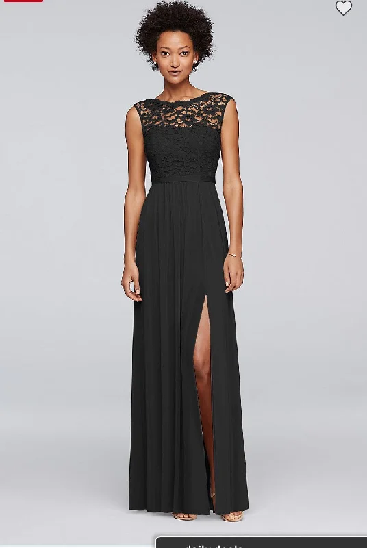 Today’s Deal David's Bridal F19328