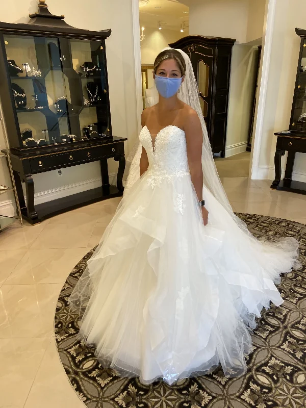 Massive Deals Pronovias Eliseo