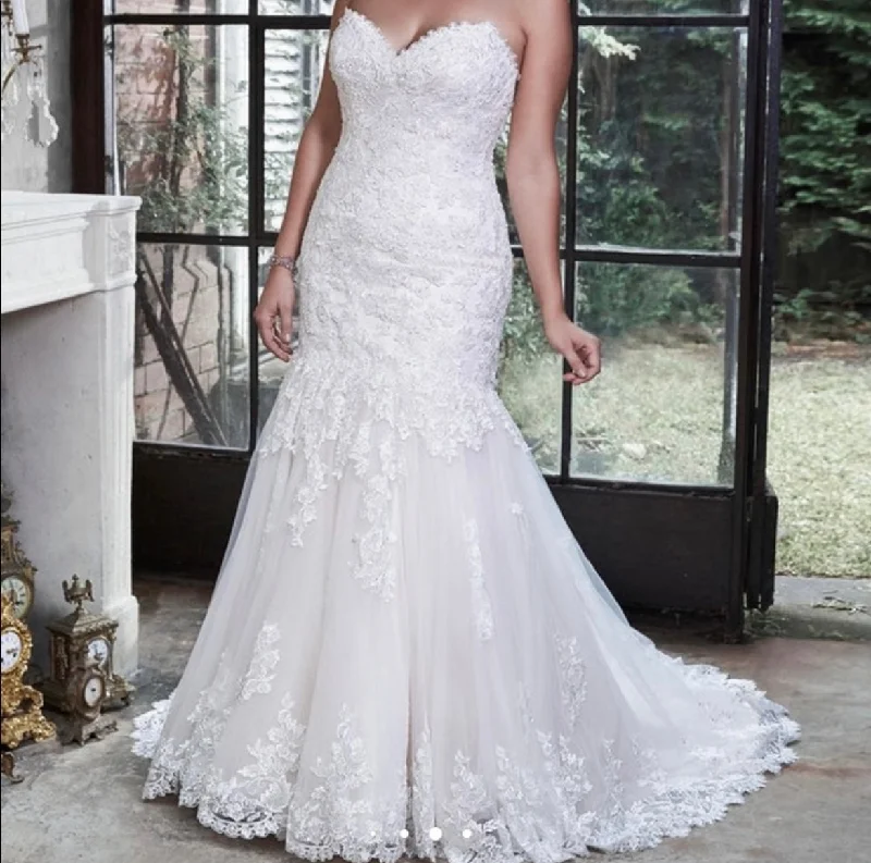 Deal of the Week Maggie Sottero