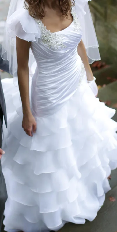 Midnight Madness Allure Bridals