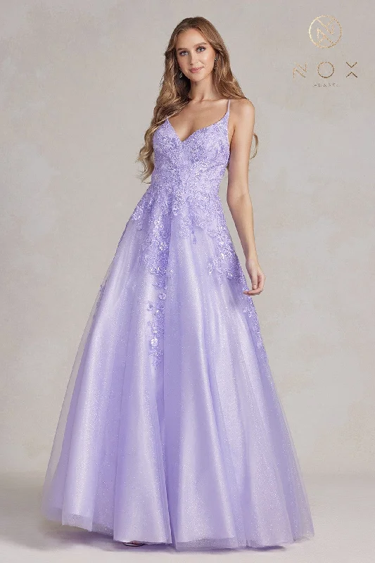 Best Deals Lace Applique Tulle V-Neck Gown by Nox Anabel E1178