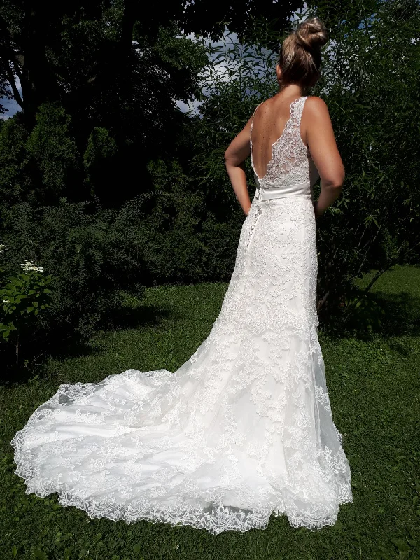 Great Deals Allure Bridals