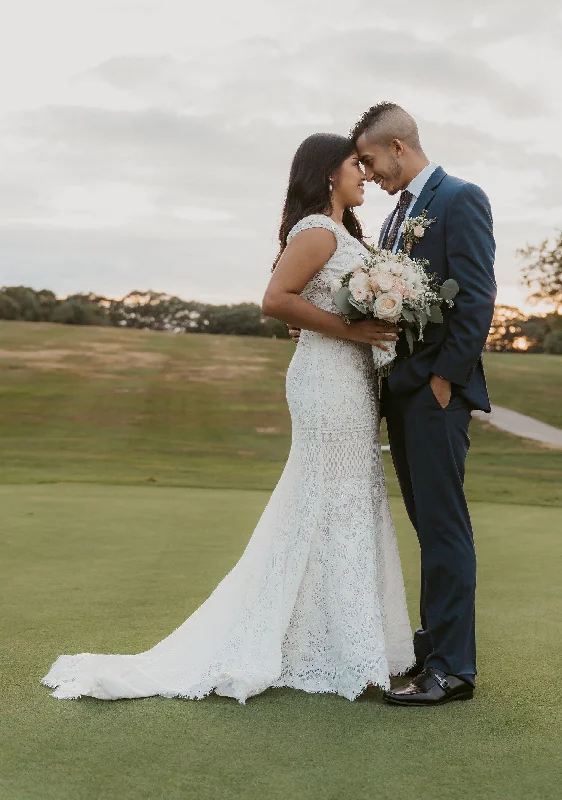 Huge Discounts Allure Bridals