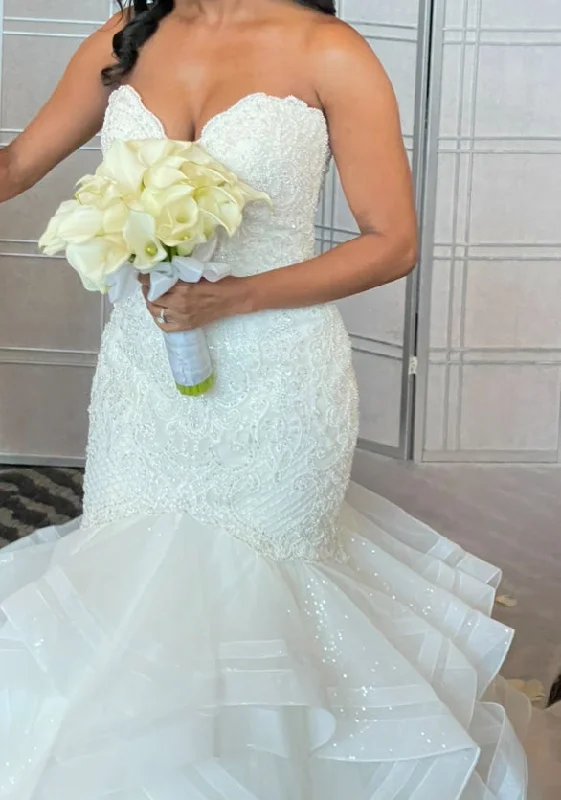 Markdown Madness Allure Couture Allure Bridal Couture C507