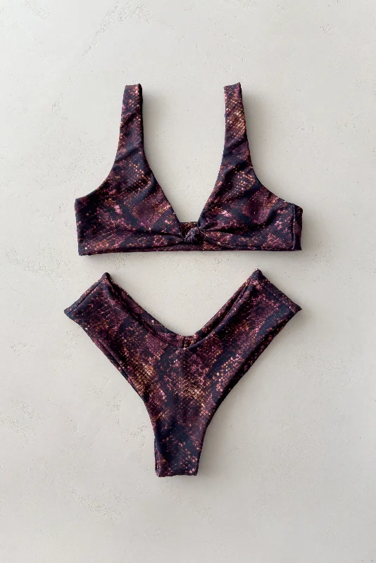 Loyalty Reward Penny Top - Boa