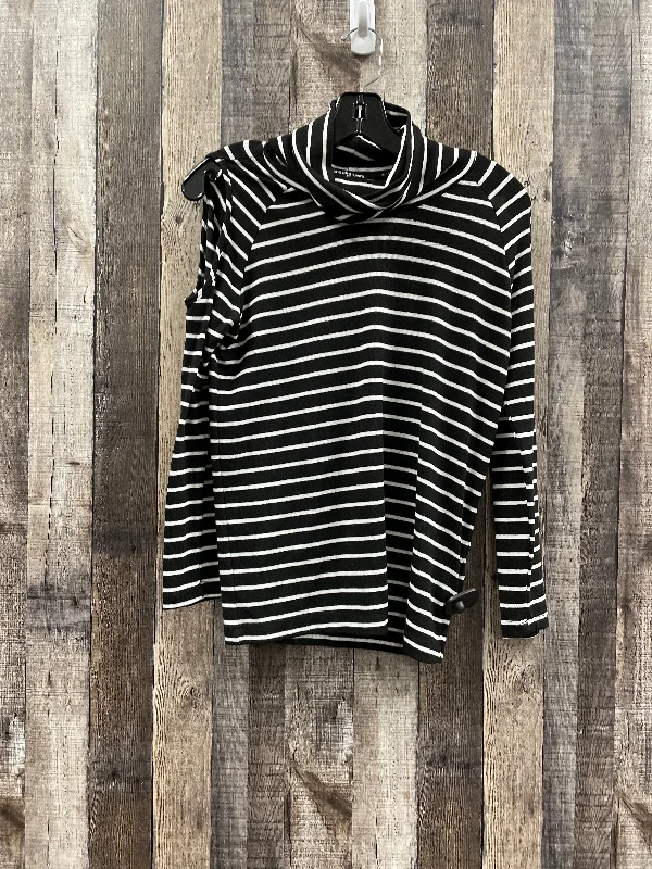 Referral Discount Top Long Sleeve By Cha Cha Vente  Size: Petite   Small