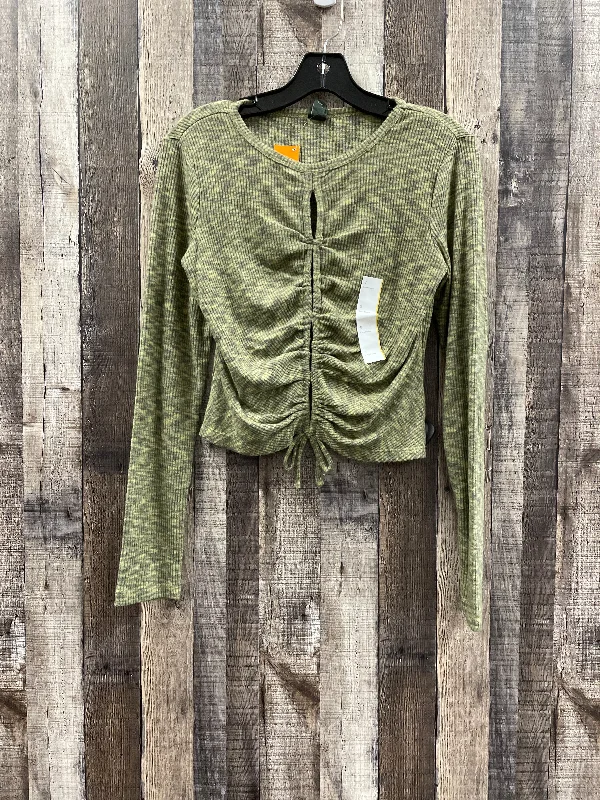 Special Buy Top Long Sleeve By Wild Fable  Size: S