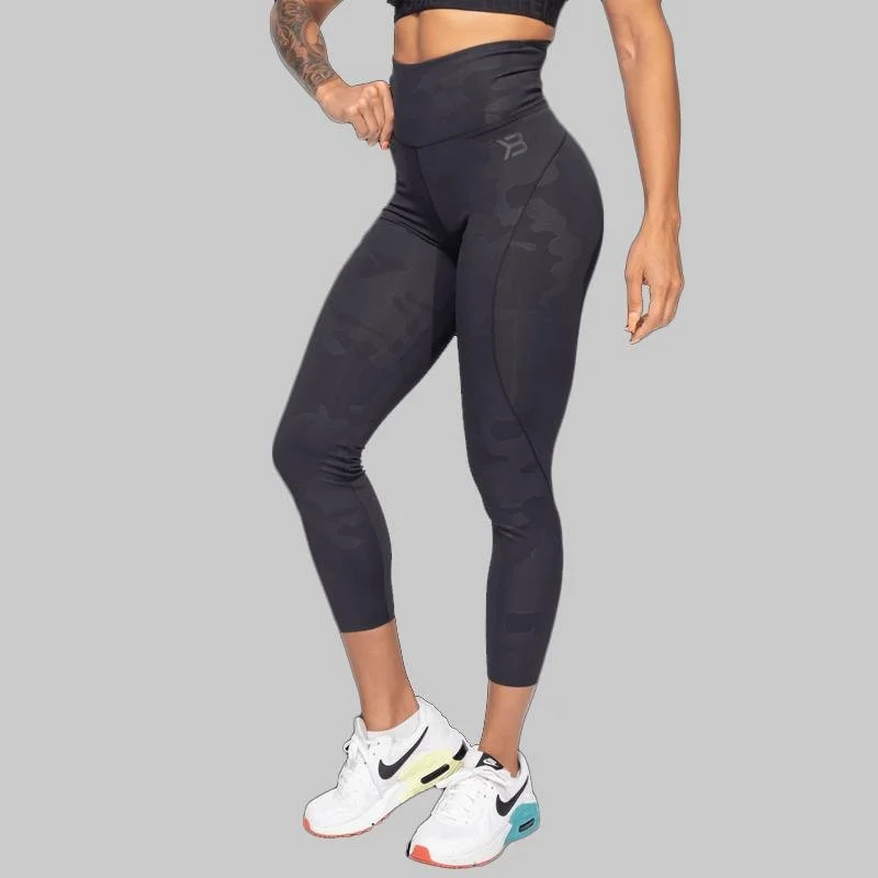 Bargain Bin Better Bodies High Waist Leggings -  Black Camo