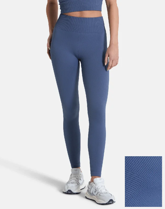 New Deals Lotus Chevron Legging in Thunder Blue