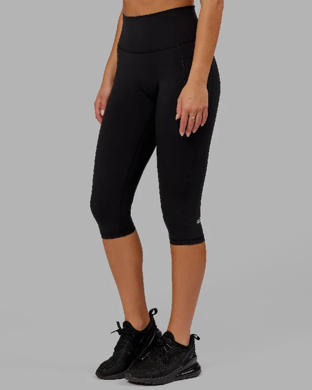 One-DAY Sale Fusion 3/4 Length Leggings with Pockets - Black