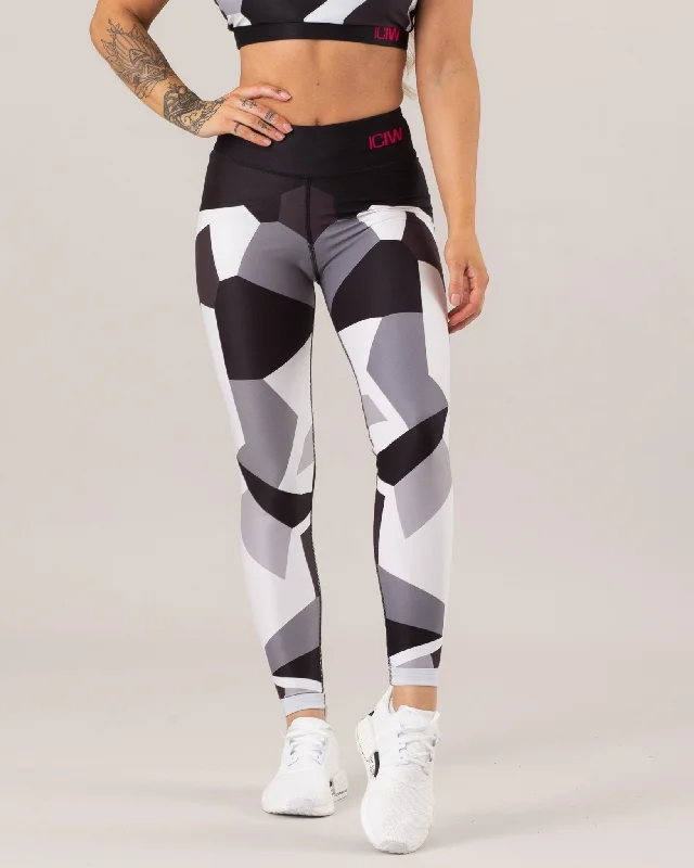 Mega Sale ICIW Full Camo Tights - Black-White