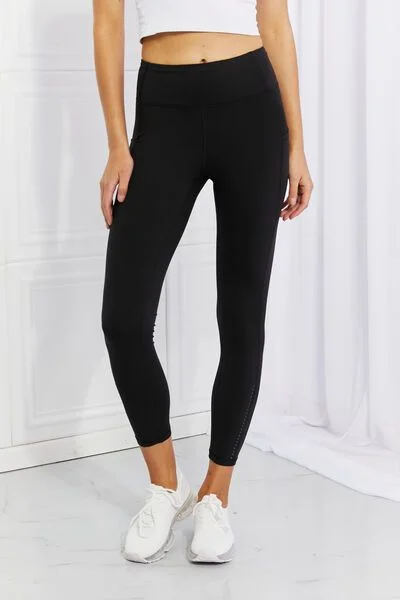 Limited Availability Leggings Depot Full Size Strengthen and Lengthen Reflective Dot Active Leggings