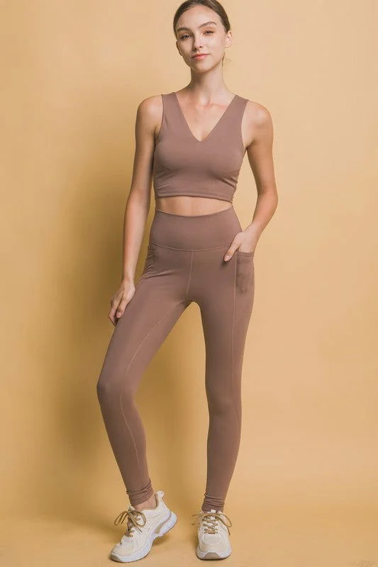 Steals and Deals Love Tree High Waist Leggings with Side Pockets In Taupe