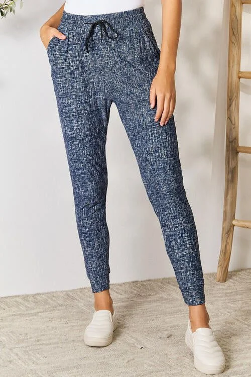 Take Advantage LOVEIT Heathered Drawstring Leggings with Pockets