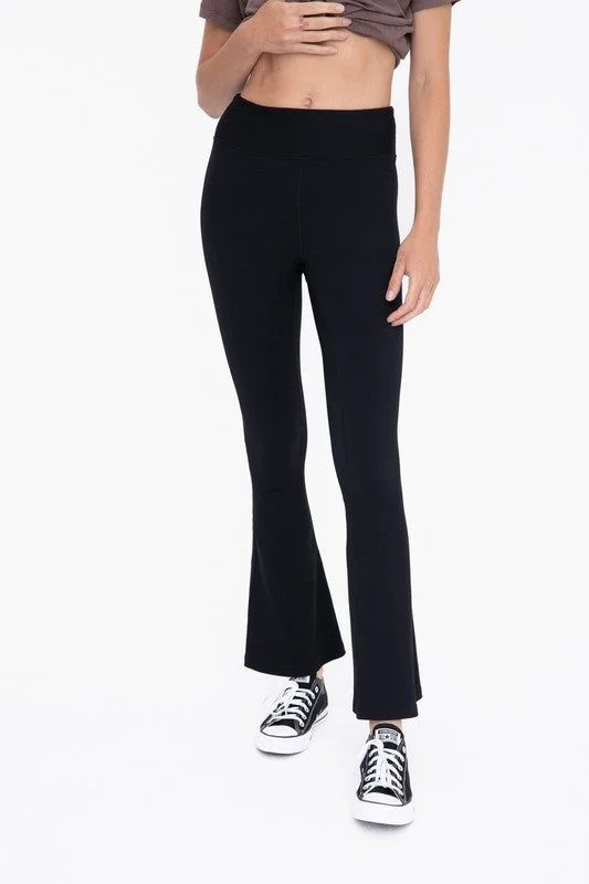 Exclusive Preview Mono B BRONZE - Ribbed Flare High-Waist Leggings