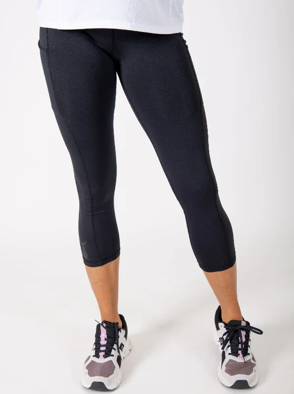Act Now Women's Cropped Leggings | Black