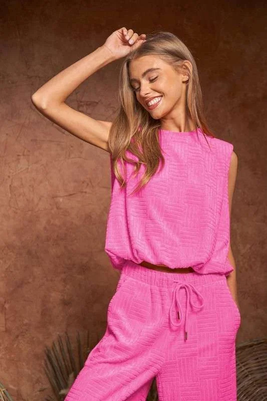 Fantastic Offers Davi & Dani Velvet Sleeveless Round Neck Top and Pants Set