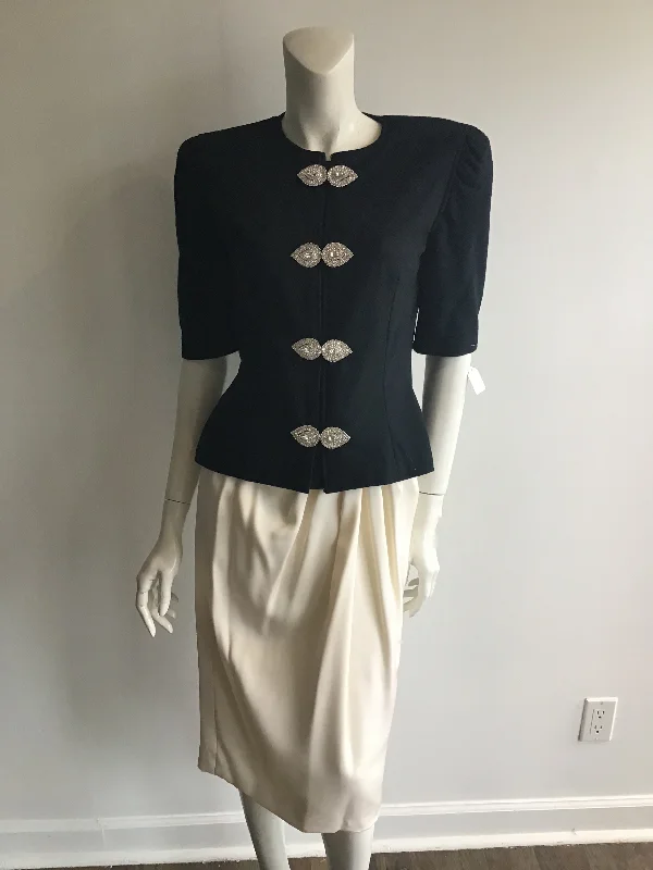 Price Rollback 1980s Oscar de La Renta Cocktail suit Size 8