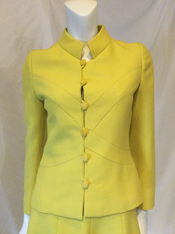 The Best Prices 1960s Yellow silk gaberdine suit size 4