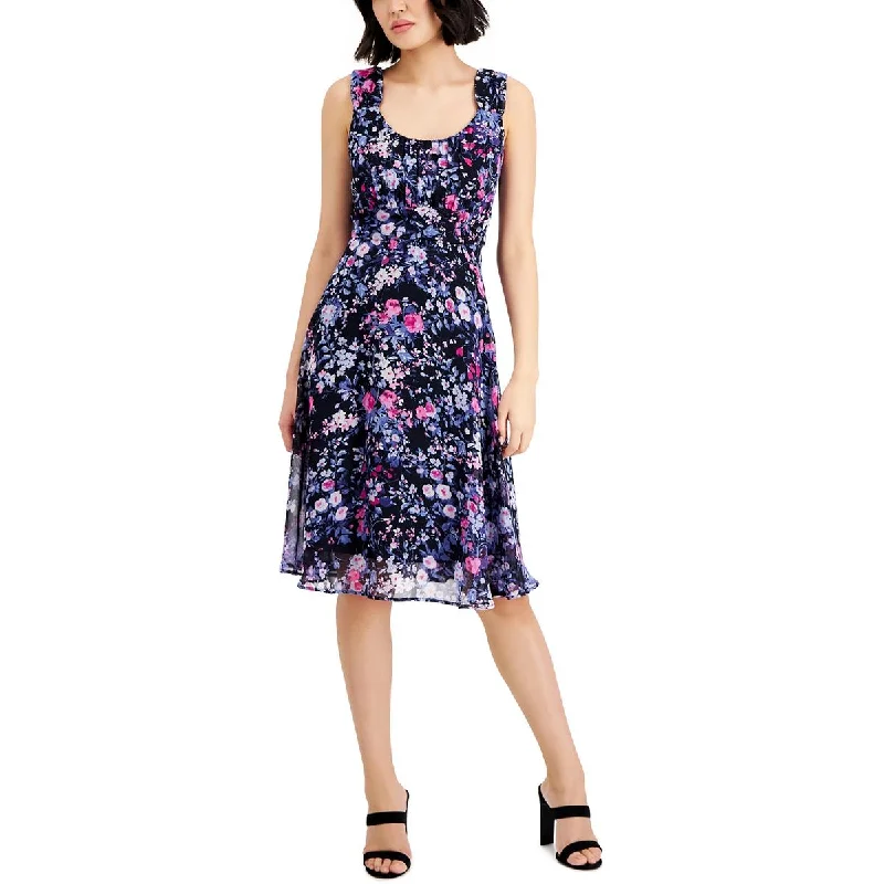 Get It Before It’s Gone Connected Apparel Womens Petites Party Knee Fit & Flare Dress