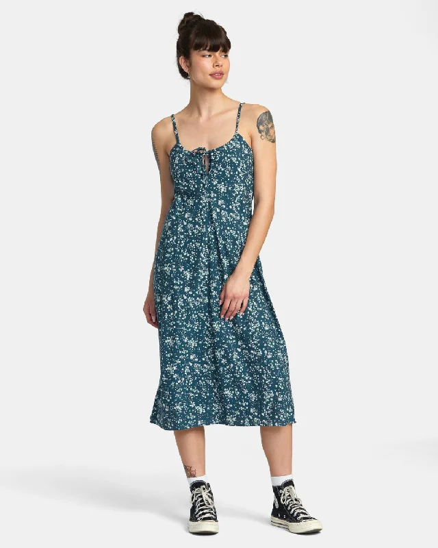 Doorbuster Deal Maiden Midi Dress - Duck Blue