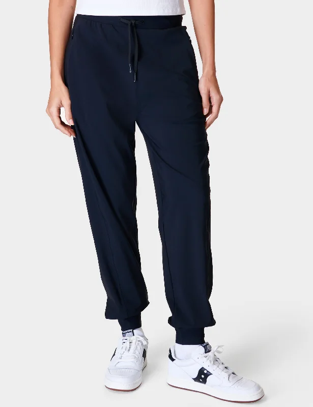 Overstock Sale Explorer Jogger - Black